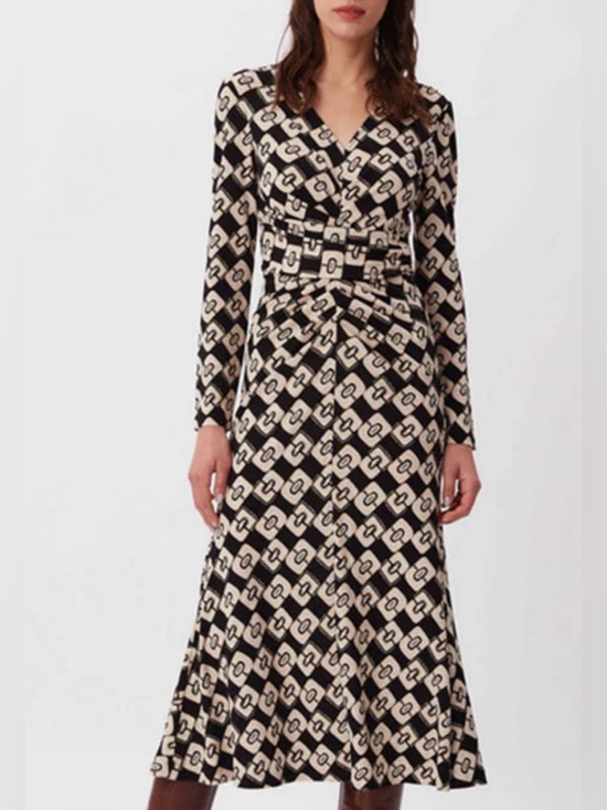 Diane Von Furstenberg Dresses & Skirts - Diane Von Furstenberg Black and Cream Ruched Jersey Midi Dress size 12